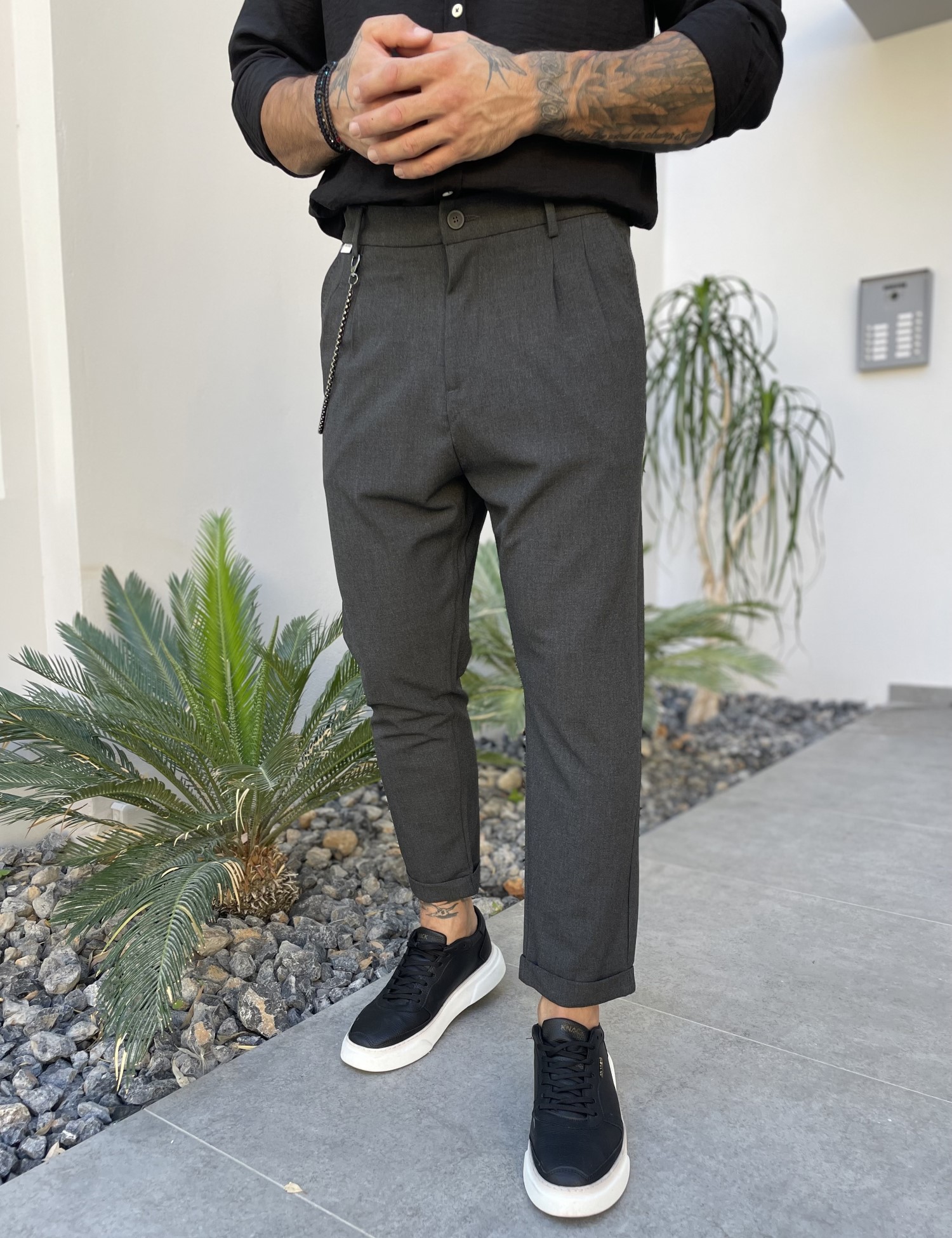 JOGGERMEN Joggermen ανδρικό γκρι υφασμάτινο παντελόνι με πιέτες και λάστιχο στην μέση 2003G